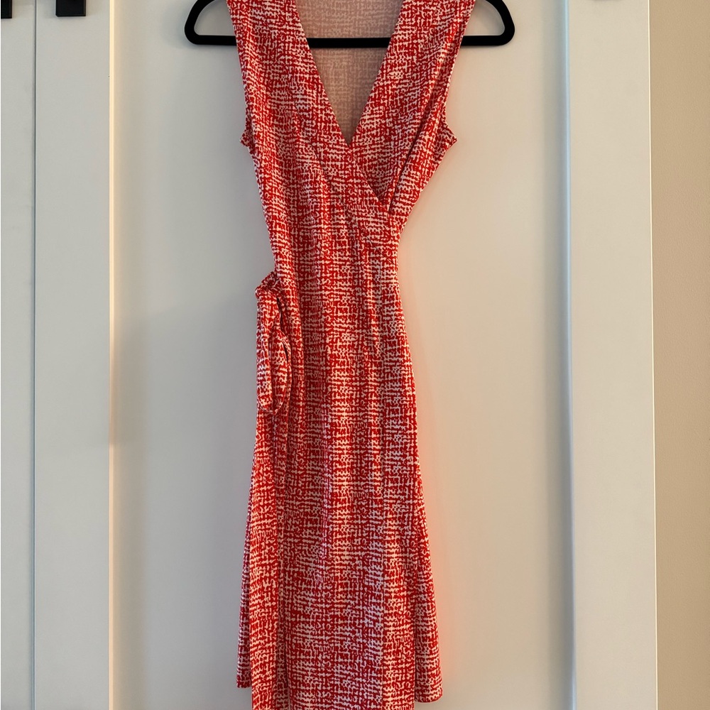 Diane Von Furstenberg Red & Cream Classic Wrap Dress